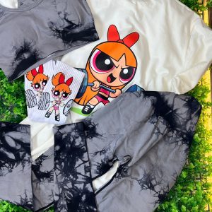 Conjunto deportivo tie-dye gris – diseño 2
