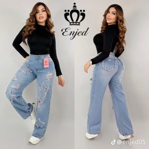 Jean dama wide leg azul claro con detalles
